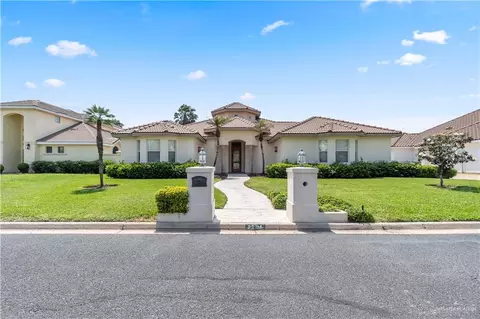 2206 Red River St, Mission, TX 78572