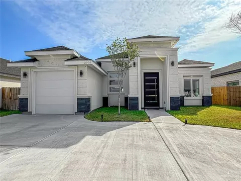 2005 32nd St, Hidalgo, TX 78557