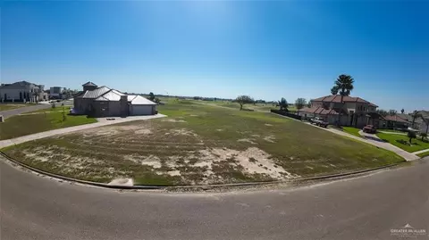 2219 Arlina Dr, Edinburg, TX 78542