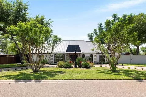 5001 Selinda Dr, Mcallen, TX 78504