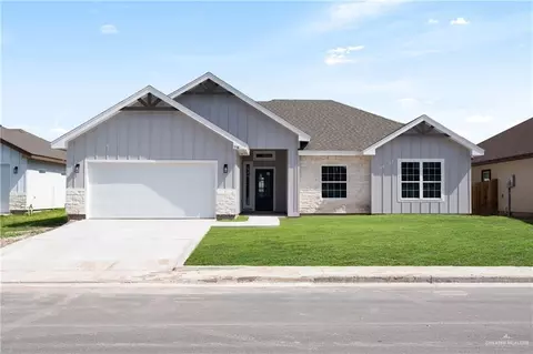 716 Milania Dr, La Feria, TX 78559
