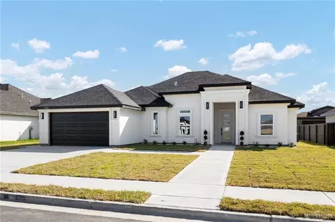 1405 Fairway Dr, Weslaco, TX 78596