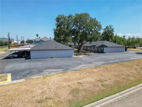 1120 Valley View Dr, Weslaco, TX 78596