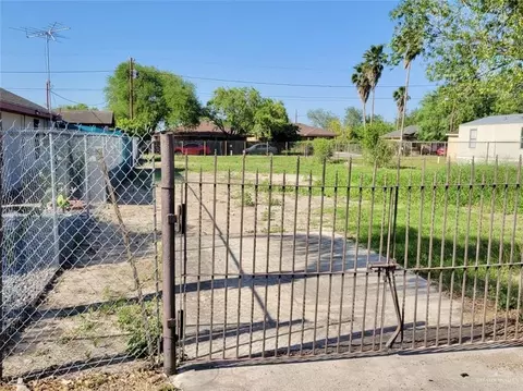 1813 E Juarez Ave, Mission, TX 78573