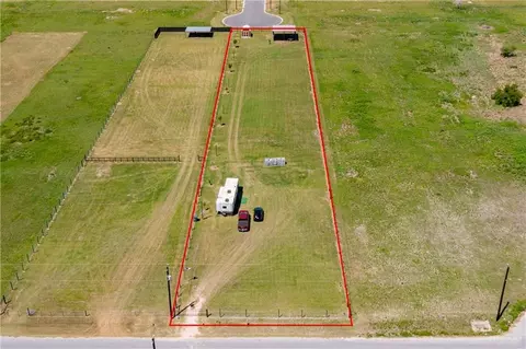 9328 Solana Dr, Monte Alto, TX 78538