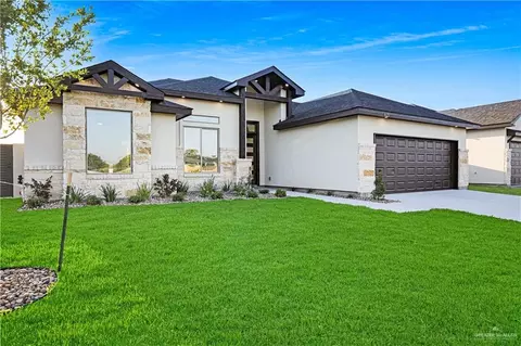 3025 N Adler Ave, Edinburg, TX 78541
