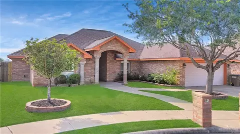 3815 Aspen Dr, Edinburg, TX 78542