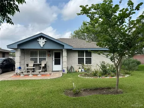 733 Kansas St S, Mercedes, TX 78570