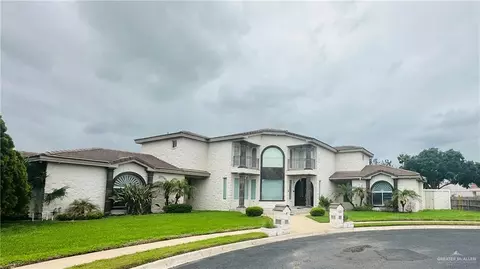 5501 N 8th St, Mcallen, TX 78504