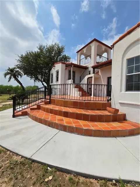 6963 Doffing Rd, Mission, TX 78574