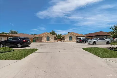 114 W Albatross Ave, Pharr, TX 78577