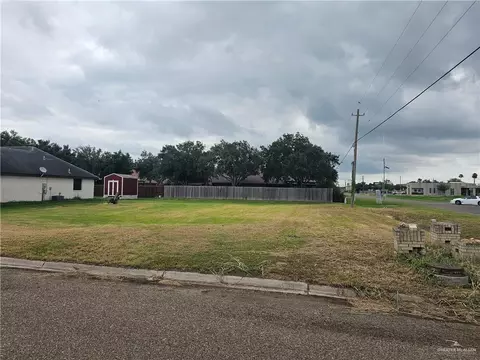 404 Ray St, Donna, TX 78537