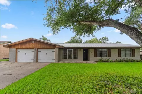 1015 Fairway Dr, Edinburg, TX 78539