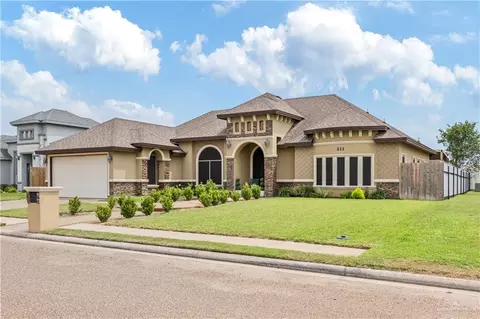 211 River Trail St, Rio Grande City, TX 78582