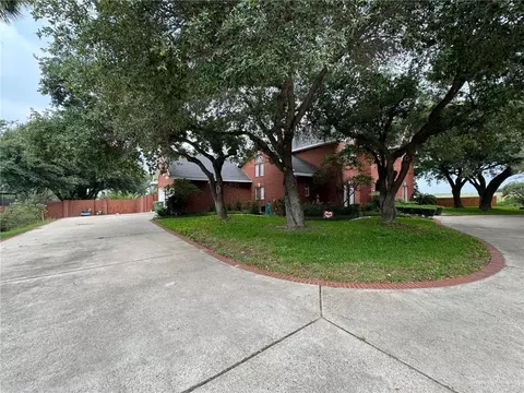155 Mimosa St, Rio Grande City, TX 78582