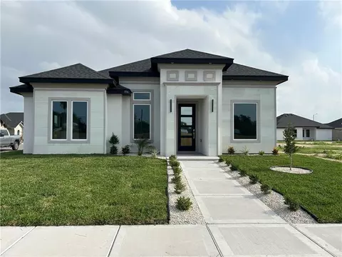 1316 E Boxwood Ave, San Juan, TX 78589