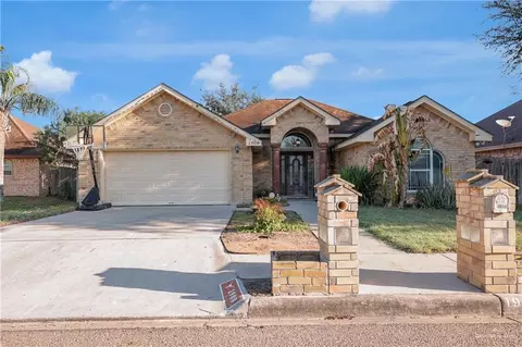 1908 W 42nd St, Mission, TX 78573