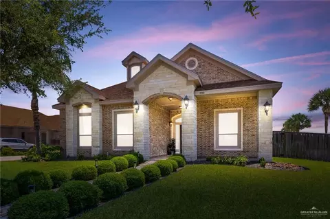 2703 Grand Canal Dr, Mission, TX 78572