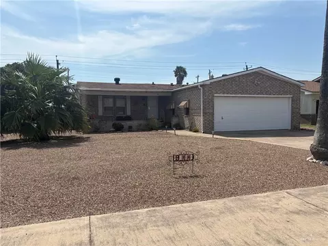 911 Santa Anna Dr, Alamo, TX 78516