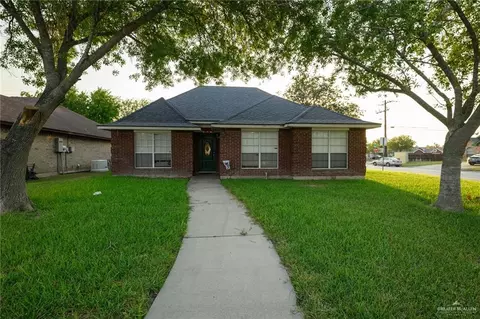 1905 N 8th St, Harlingen, TX 78550