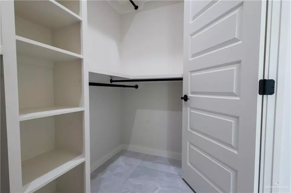 Other - 2320 N Gaytan Ave N, Edinburg, TX 78542 photo 5 of 12