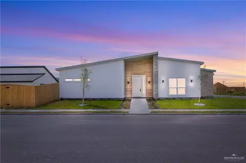 Exterior - 2320 N Gaytan Ave N, Edinburg, TX 78542 photo 1 of 3