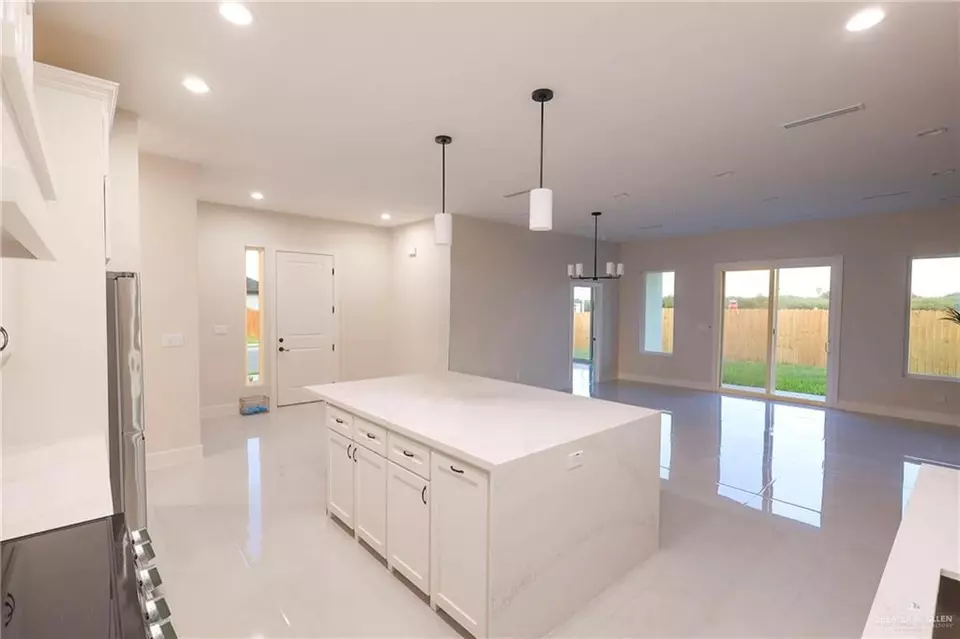 Other - 2320 N Gaytan Ave N, Edinburg, TX 78542 photo 12 of 12