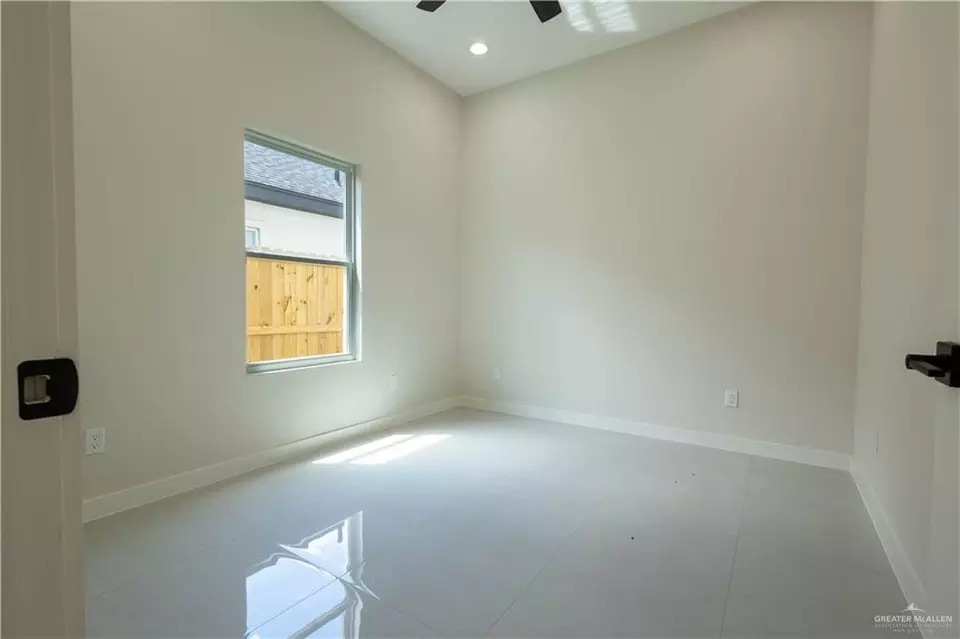 Bedroom - 2320 N Gaytan Ave N, Edinburg, TX 78542 photo 6 of 6