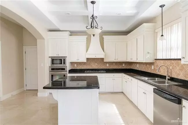  2313 Hampton St, Edinburg, TX 78539 photo 6