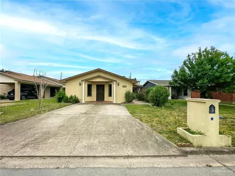 2417 W Iris Ave, Mcallen, TX 78501
