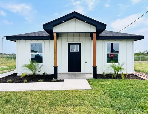 2222 Via Roma Rd, Weslaco, TX 78596