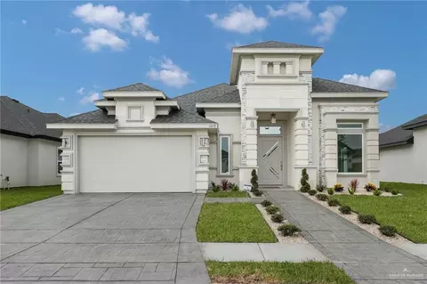 1015 Magnolia St, Mission, TX 78573