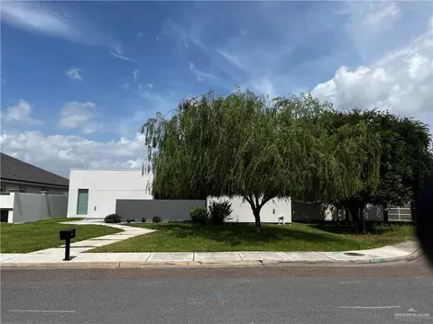 3804 S M St, Mcallen, TX 78503