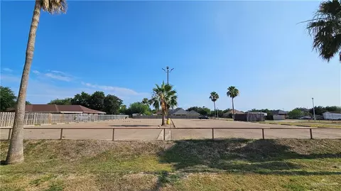 712 Us Highway Business 83 Hwy, La Joya, TX 78560