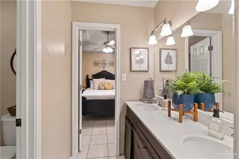 1602 Meadow Ln, Harlingen, TX 78550