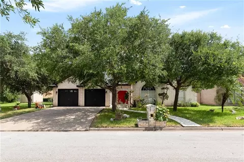 1548 Chipinque Dr, Brownsville, TX 78526