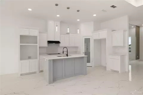 Kitchen - 3107 Ebano Ave E, Hidalgo, TX 78557 photo 2 of 2