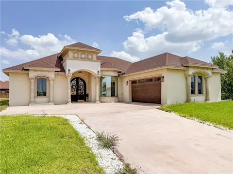 6031 Yarrow Dr, Rio Grande City, TX 78582