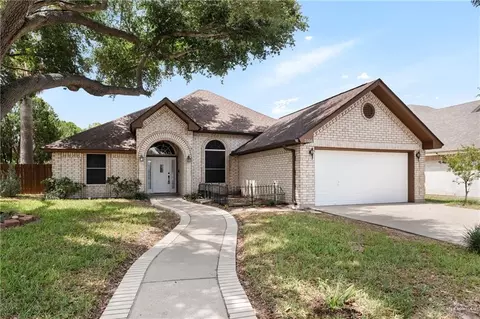 2106 Quail Ln, Mission, TX 78572