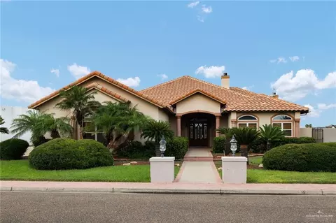 2221 La Condesa Dr, Edinburg, TX 78539