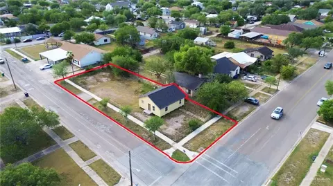 949 S Texas Ave, Mercedes, TX 78570