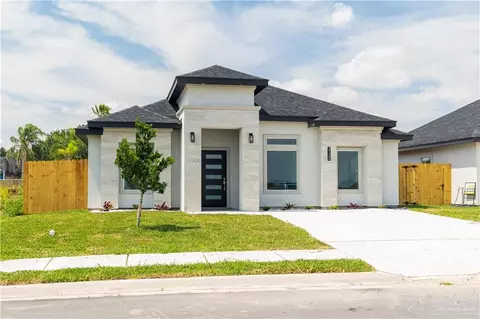2122 Trinity St, Donna, TX 78537