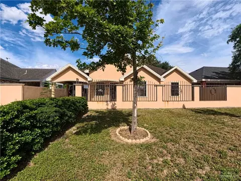 227 San Bernardo St, Rio Grande City, TX 78582