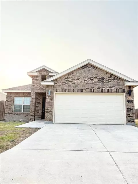 409 S Mina De Oro St, Mission, TX 78572