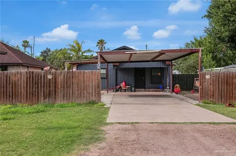 524 E Fannin Ave, Alamo, TX 78516