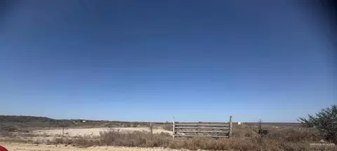87 Ramos Rd, Roma, TX 78584