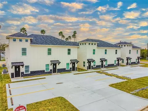 405 Lions Villa Ave, La Feria, TX 78559