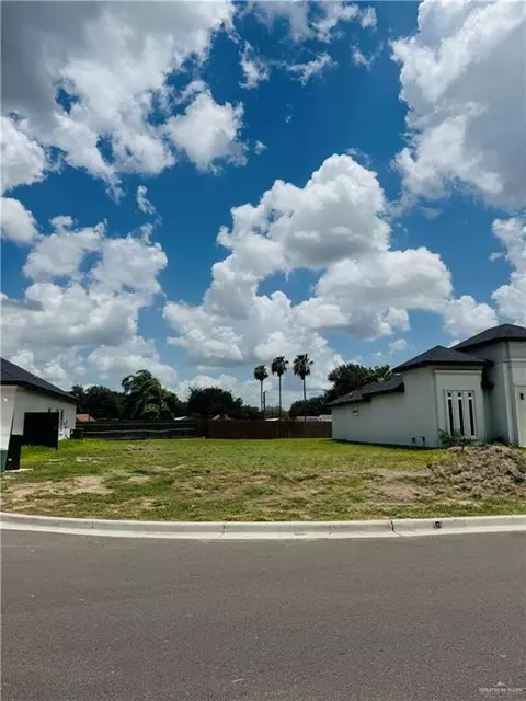 5012 Duke Ave, Mcallen, TX 78504