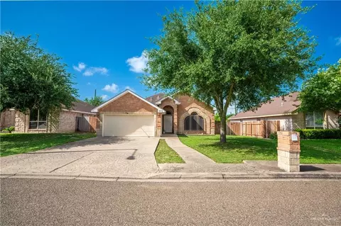 1212 Sonora St, Mission, TX 78572