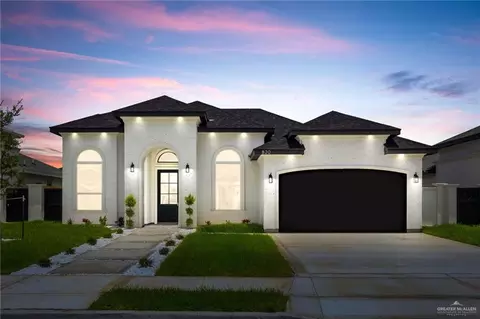 820 N Trinity St, Edinburg, TX 78541